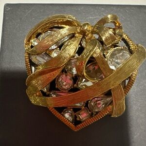 Vintage Two Part Gold Tone Heart Clear Rhinestones In The Center Fashion Brooch